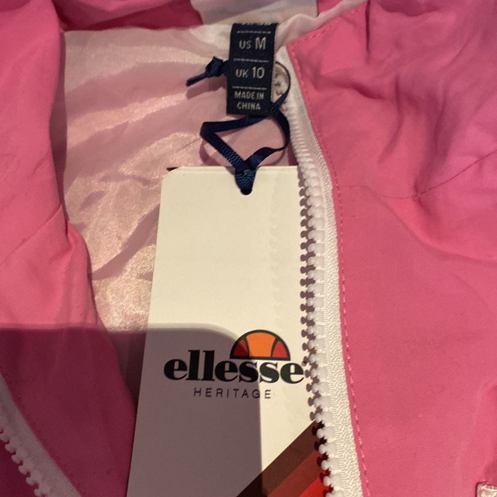 Ellesse she’ll top - Picture 4 of 7